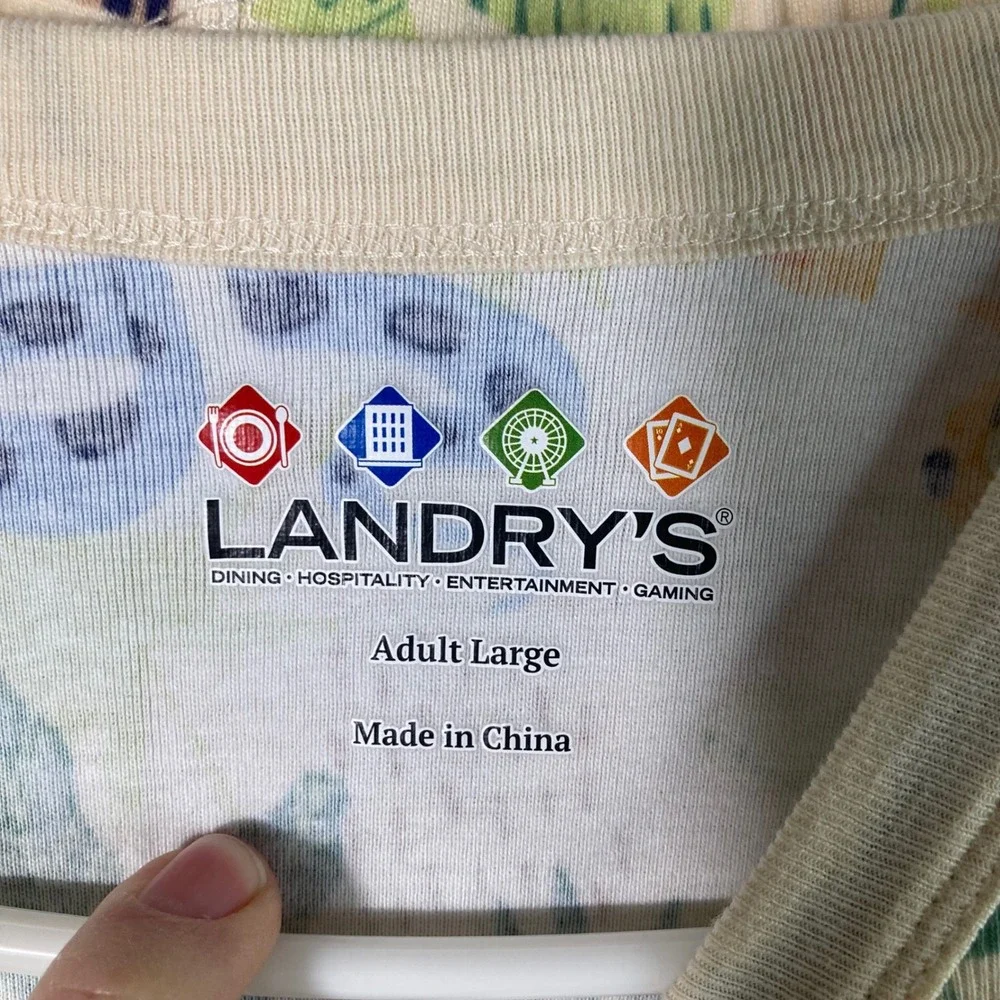 Landry's Adult Large‎ Pajama Set Long Sleeve Pants Cream Jungle Animals Print L